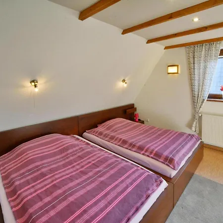 Homes, * 科沃布热格