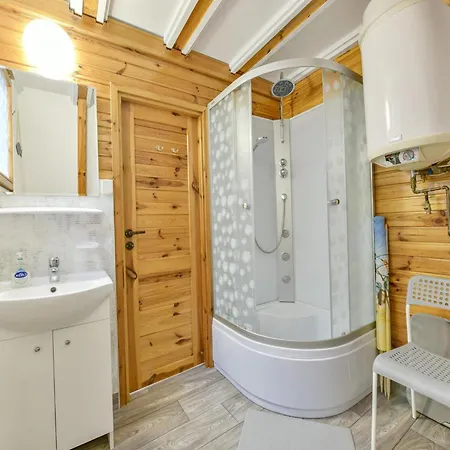 Homes, Дом отдыха